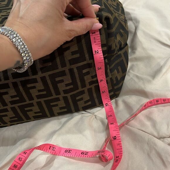 Fendi vintage tote - Picture 5 of 11